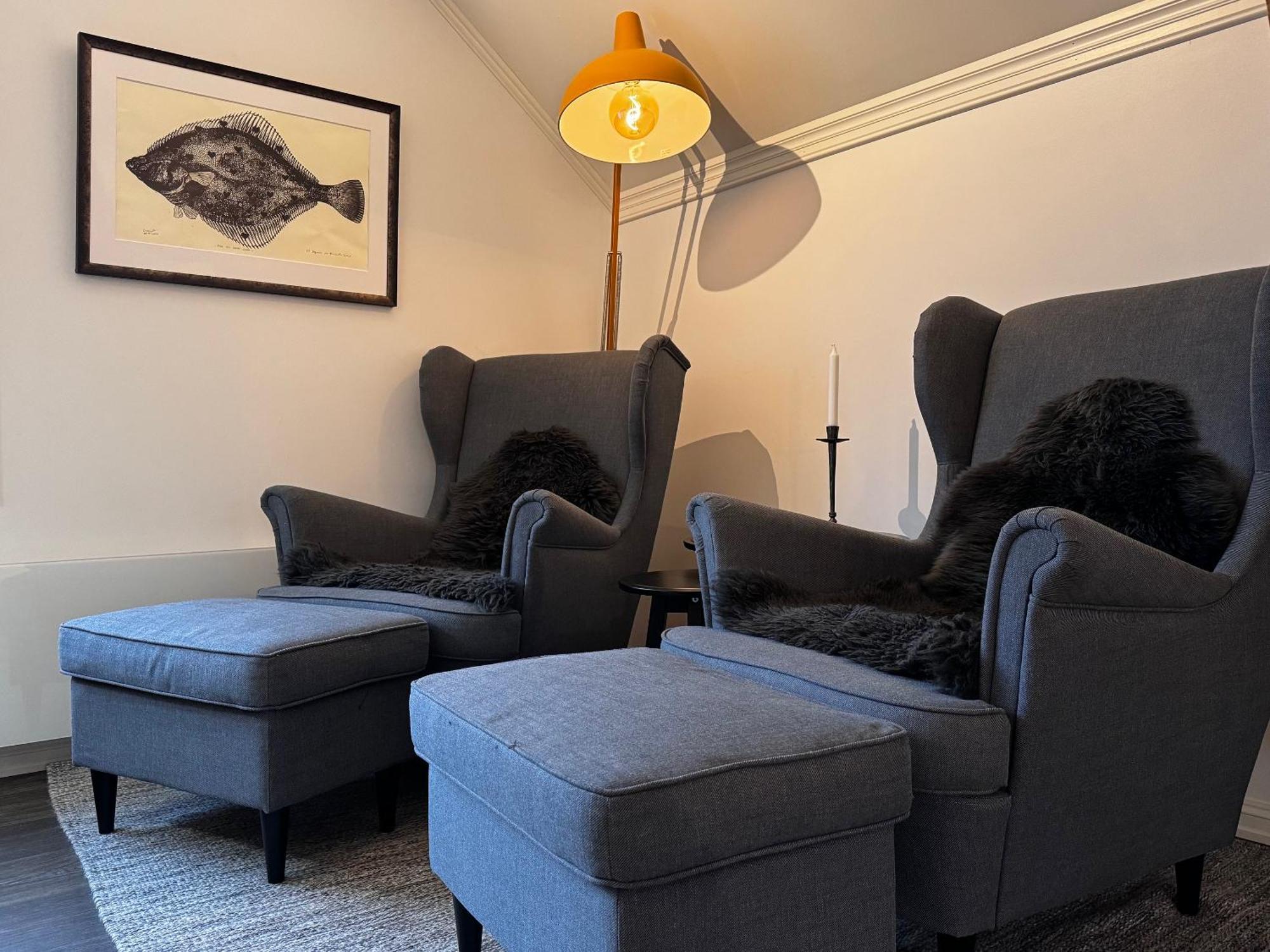 Sakrisoy Rorbuer Hotel Reine Bagian luar foto