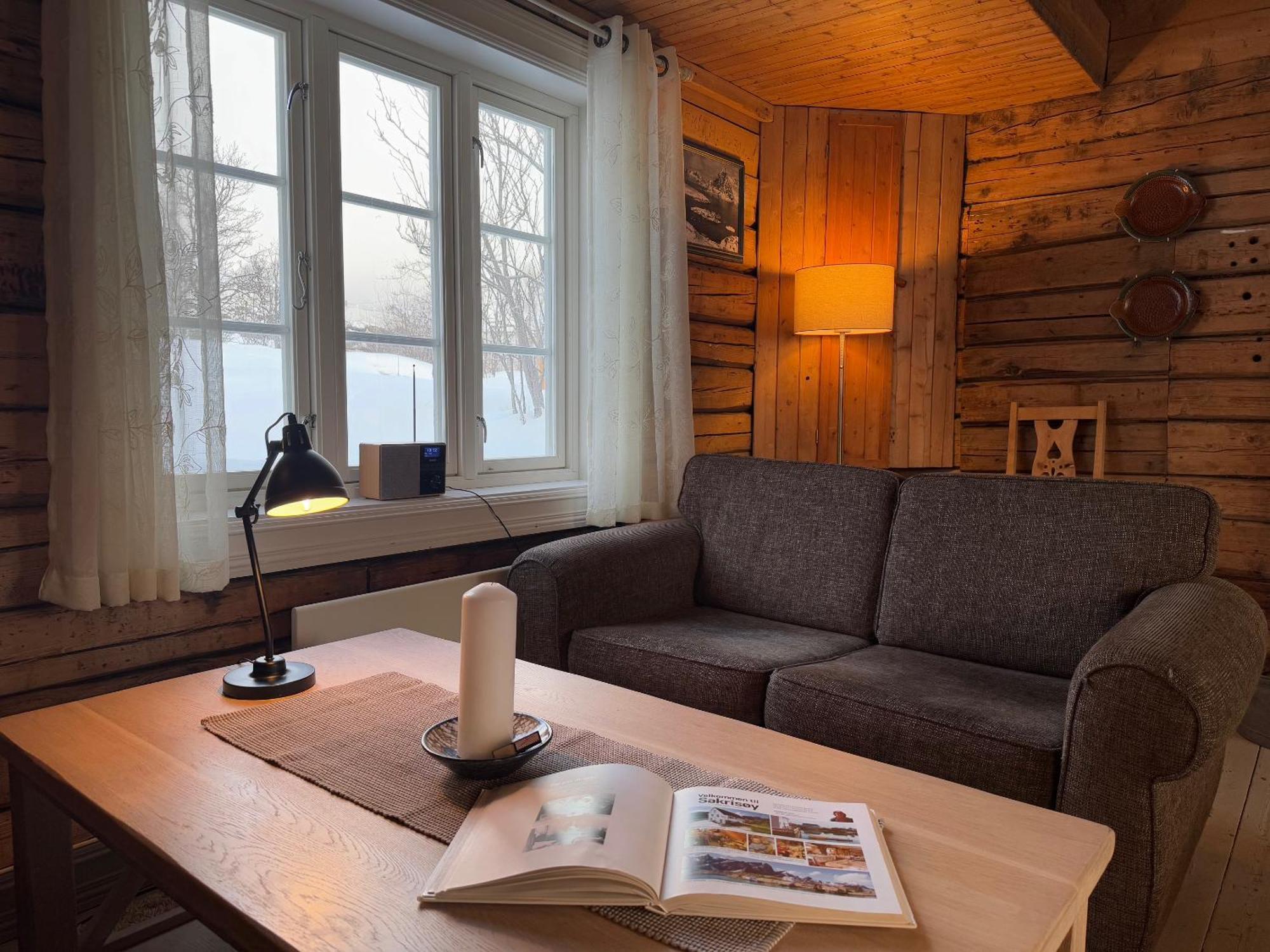 Sakrisoy Rorbuer Hotel Reine Bagian luar foto